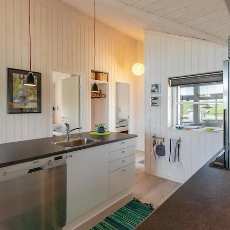 Semesterbostad Three-bedroom Holiday In