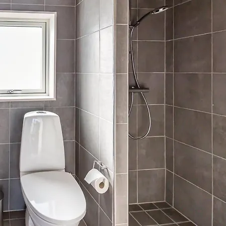 Three-bedroom Holiday In * Hørve