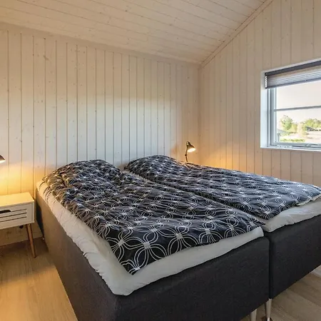Semesterbostad Three-bedroom Holiday In Hørve