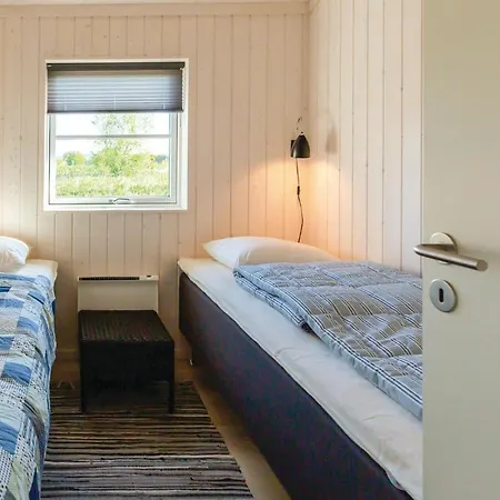 Three-bedroom Holiday In